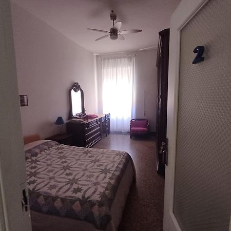 Super Central Rooms Con Uso Cucina Cagliari Exterior foto